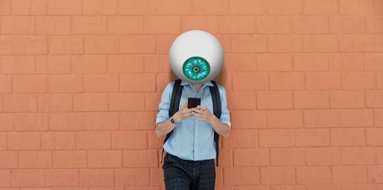 Η Apple κέρδισε τον Ψυχρό Πόλεμο απέναντι στο Facebook