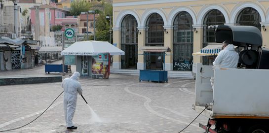 Σε γενικό lockdown η χώρα