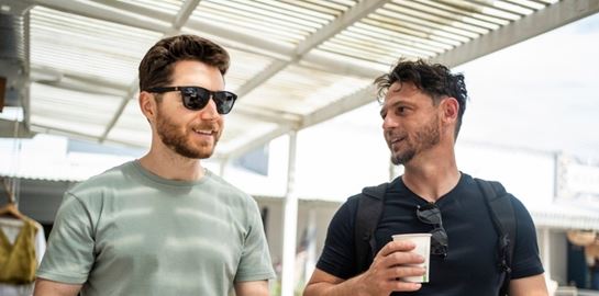 Ένα ζεστό ρόφημα το καλοκαίρι θα σε δροσίσει-τα επιστημονικά δεδομένα