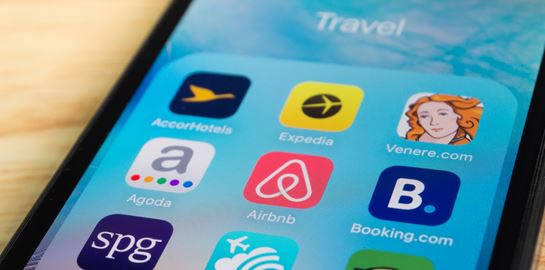 Δύο νέες αλλαγές για τις μισθώσεις Airbnb στην Ελλάδα