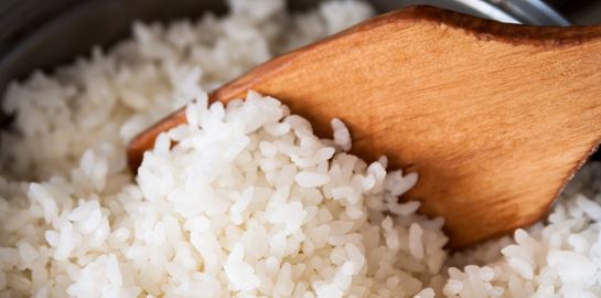 Ένα τέλειο τρικ για να μαγειρεύεις ρύζι και να το χρησιμοποιείς όποτε θέλεις
