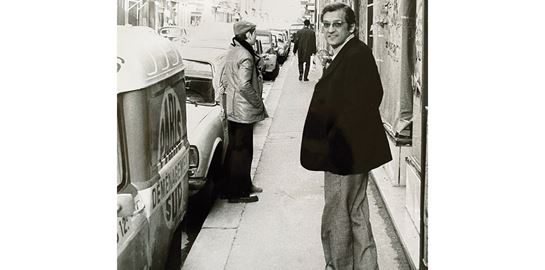 Ο Τίτος Πατρίκιος συζητά με τον Γιώργο Αρχιμανδρίτη για το βιβλίο &quot;Τίτος Πατρίκιος Μιαν άκρη της αλήθειας να σηκώσω&quot;