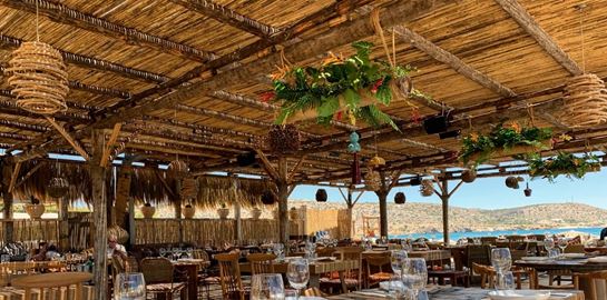 Coyoacan Playa: Αύρα Μεξικού στο Varkiza Resort