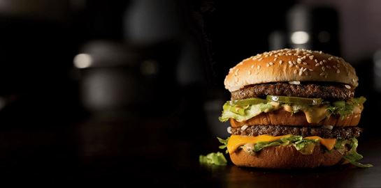 Πώς θα φτιάξεις το πιο εμβληματικό burger των McDonald&#39;s, το Big Mac