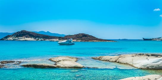 Στην Ελλάδα η παραλία με τα πιο καθαρά νερά στον κόσμο