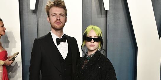 Κυκλοφόρησε το τραγούδι της Billie Eilish για τo No Time to Die