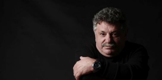 Ο Λευτέρης Λαζάρου έχει να σου πει δυο - τρεις νόστιμες σοφίες