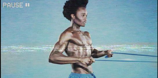 Μεταμόρφωσε μία προπόνηση με λάστιχα σε πλήρη συνεδρία με βάρη