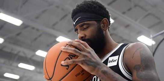 Η περίεργη περίπτωση του Kyrie Irving