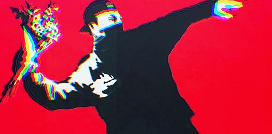 Το θρυλικό &#39;Flower Thrower&#39; του Banksy πωλείται ως 10.000 NFTs