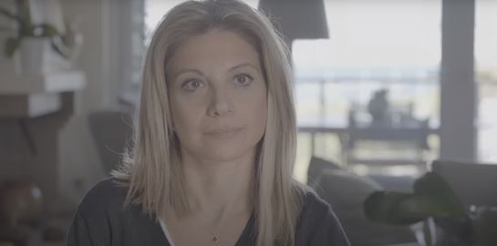 Η Μαρία Καρυστιανού οδεύει προς την Κομισιόν με 1,3 εκατομμύρια υπογραφές