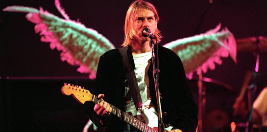 $800.000 για την κιθάρα του Kurt Cobain