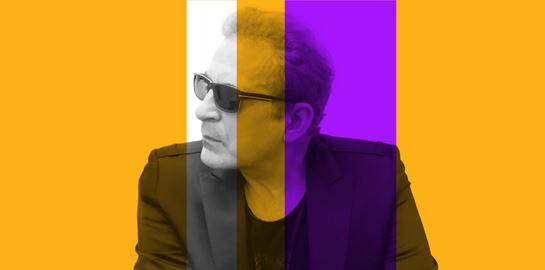 O Ian Ikon γράφει μουσική στην εποχή των singles