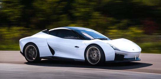 Αυτό είναι το ηλεκτρικό supercar που ετοιμάζει η Apollo