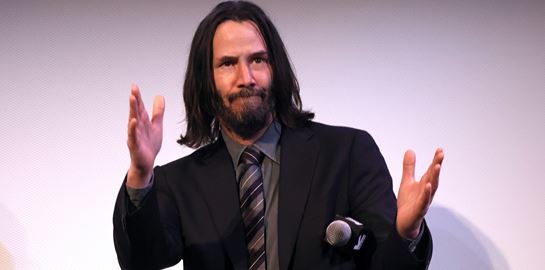 Ο Keanu Reeves και βαράει και οδηγάει-σε ποιο αγώνα παίρνει μέρος