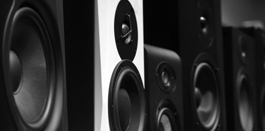 Ο ήχος που… ψάχνεις για το σπίτι και θα σε βγάλει ασπροπρόσωπο το Πάσχα