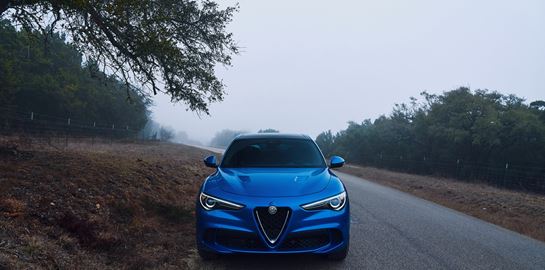 Η Alfa Romeo Stelvio δεν μοιάζει με κανένα άλλο SUV