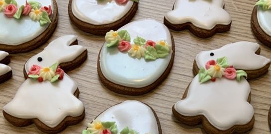 Πασχαλινά μπισκότα, η συνταγή του βρετανικού παλατιού