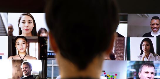 Πώς το Zoom εμπλέκεται στον "ψυχρό πόλεμο" ΗΠΑ-Κίνας