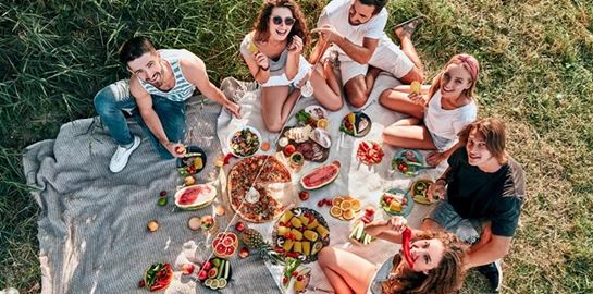 Πικνίκ την Κυριακή | Συντροφιά και Coca-Cola