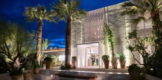 To Sea Satin Athens γιορτάζει ένα χρόνο παρουσίας στην Αθηναϊκή Ριβιέρα