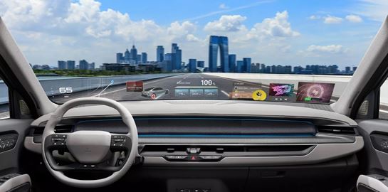 Πότε έρχονται οι ολογραφικές οθόνες στα αυτοκίνητα