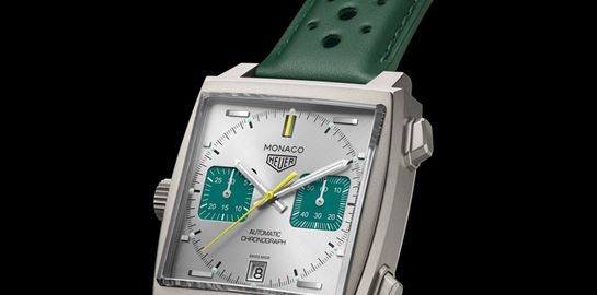 Πανέμορφο το TAG Heuer Monaco σε British Racing Green