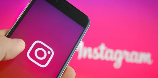 Ακόμα και το Instagram πιστεύει ότι περνάς πολύ χρόνο στο Instagram