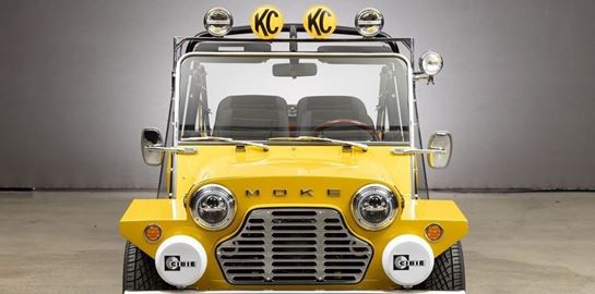 Ένα εξάτροχο θηρίο τσέπης Mini Moke προς πώληση