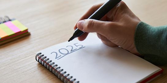 Οκτώ αποφάσεις που ΔΕΝ πρέπει να πάρεις για το 2025