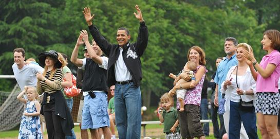 Dad denim, η μεγαλύτερη τάση της σεζόν στα τζην