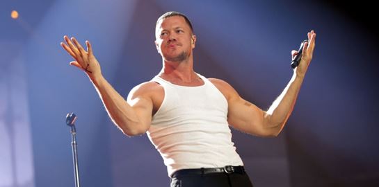 Σε άλλα νέα, ο Dan Reynolds των Imagine Dragons βγήκε τρίτος σε τουρνουά ζίου ζίτσου