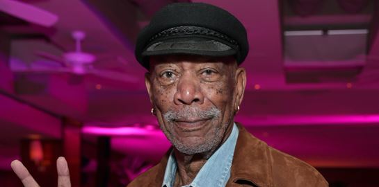 O Morgan Freeman αποθέωσε το Maestro του Χριστόφορου Παπακαλιάτη και δεν κάνουμε πλάκα