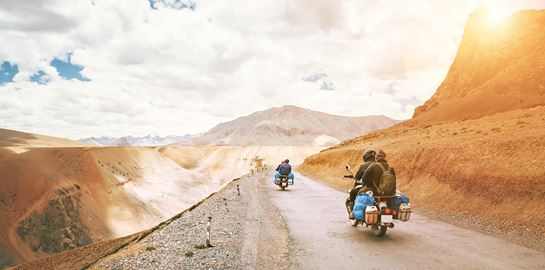 Οι πιο εντυπωσιακές διαδρομές με μηχανή στη Νοτιοανατολική Ασία