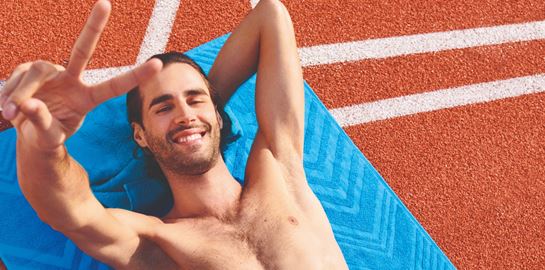 Η Yamamay ετοιμάζεται να πετάξει με τον Gianmarco Tamberi