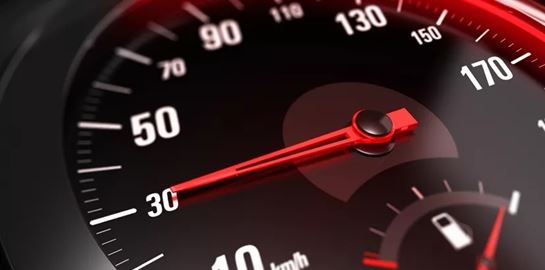 Όριο 30 km/h στις πόλεις της Ελλάδας: Μέτρο ουσίας ή όχι;