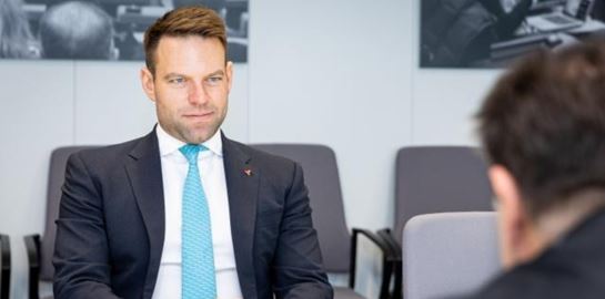 Στέφανος Κασσελάκης, ένας πρόεδρος υπό προθεσμία