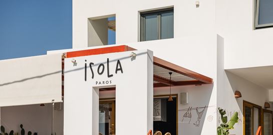 Isola: Η παράδοση αποκτά νέα πνοή με θέα στο απέραντο γαλάζιο