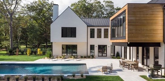 Μια ματιά στο πολυτελές Airbnb του 'Ασε τον Κόσμο Πίσω' στο Netflix