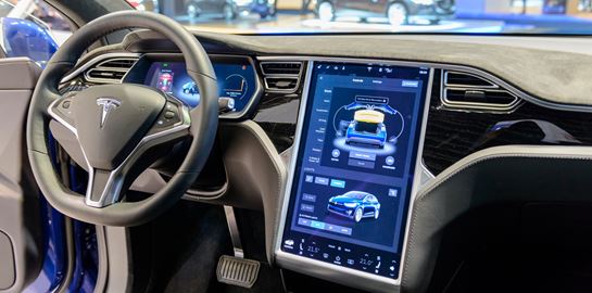 Όσα πρέπει να ξέρεις για το Tesla των 25.000 ευρώ