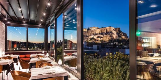 Sense: Παραδοσιακό γκουρμέ στη σκιά της Ακρόπολης