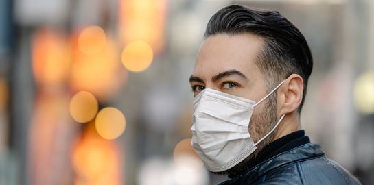 Ο σωστός τρόπος να φορέσουμε τη μάσκα