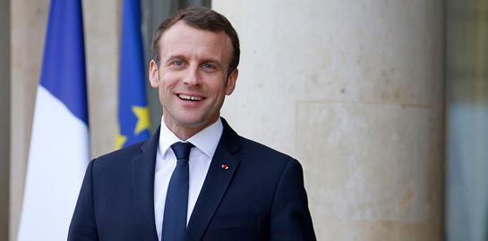 Η αμφιλεγόμενη σταυροφορία του Emmanuel Macron