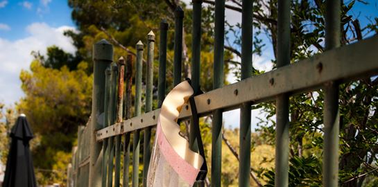 Πού οφείλεται η έξαρση του κορονοϊού στα αστικά κέντρα