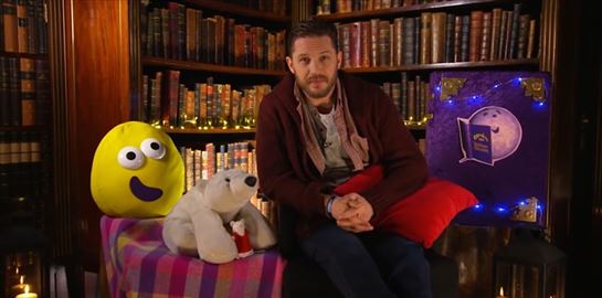 Ο Tom Hardy διαβάζει παιδικά παραμύθια