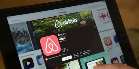Το Airbnb &quot;αργοπεθαίνει&quot; λόγω κορονοϊού
