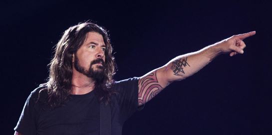 Το νέο project του Dave Grohl είναι ιδανικό για όσους δεν χορταίνουν τον Dave Grohl