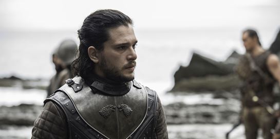 Το κοντό slicked back καρέ του Jon Snow