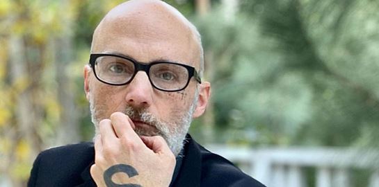 Πρώτη ματιά στο Moby Doc, τη βιογραφική ταινία του Moby