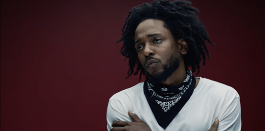 Όταν ο Kendrick Lamar μεταμορφώθηκε σε Will Smith, Kobe Bryant, Kanye West και Nipsey Hussle